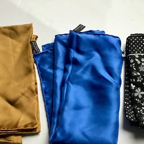 Joseph Abboud and 2 unbranded 100% silk pocket squares - Picture 2 of 5